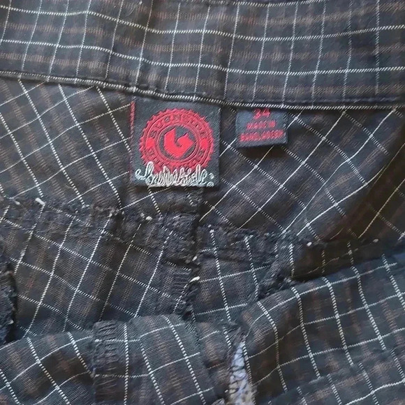 Men's Black Checkered Shorts 34" - Picture 3 of 7